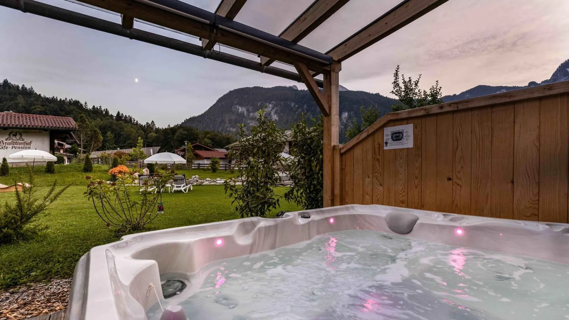 Apartment Apart Chalet Unterbrandnerlehen Schoenau am Koenigsee Germany